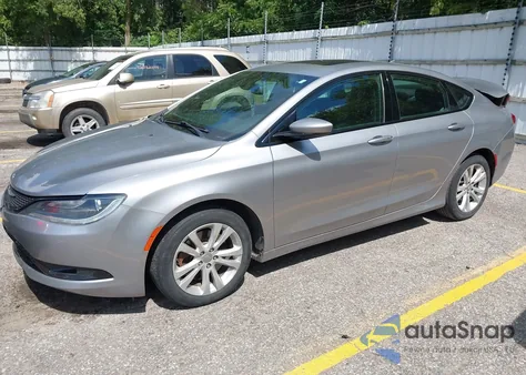 2015 Chrysler 200 S z USA, uszkodzony, nr VIN 1C3CCCBG8FN608882
